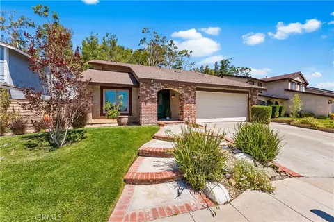 21929 Marjoram Ct, Saugus, CA 91350