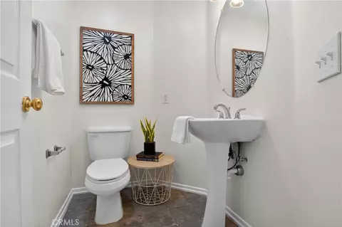Bath - 2749 Ophelia Ct, Simi Valley, CA 93063 photo 1 of 4