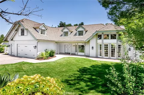 15601 Saddleback Rd, Canyon Country, CA 91387