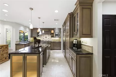Kitchen - 22029 Rodeffer Pl, Saugus, CA 91350 photo 3 of 6