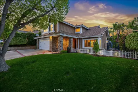 Exterior - 22029 Rodeffer Pl, Saugus, CA 91350 photo 3 of 16