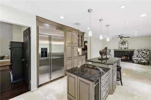 Kitchen - 22029 Rodeffer Pl, Saugus, CA 91350 photo 6 of 6