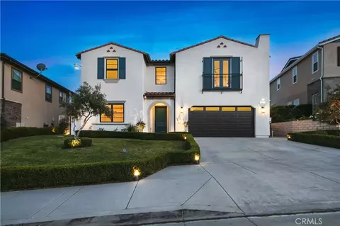 21120 W Citylights Dr, Chatsworth, CA 91311
