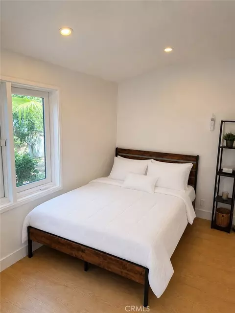 Bedroom - 14720 Valerio, Van Nuys, CA 91405 photo 3 of 7