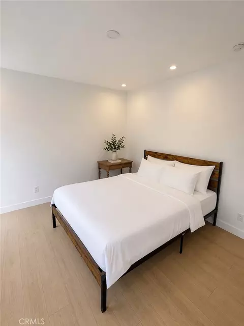 Bedroom - 14720 Valerio, Van Nuys, CA 91405 photo 4 of 7