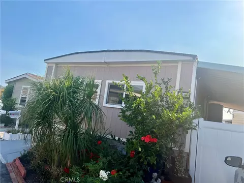 21001 Plummer St #54, Chatsworth, CA 91311