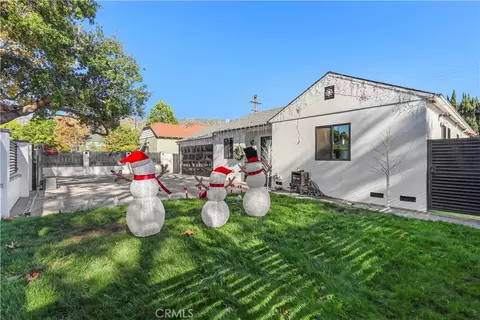 2240 N Parish, Burbank, CA 91504