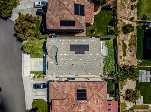 View/Area - 20311 Amorette Ct, Saugus, CA 91350 photo 3 of 4