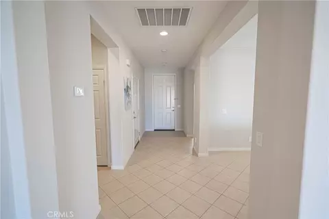 Entry Way - 20311 Amorette Ct, Saugus, CA 91350 photo 1 of 3