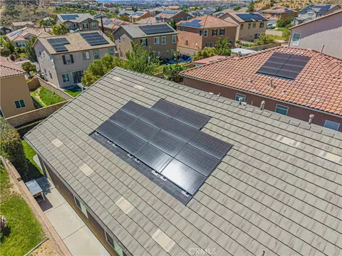 View/Area - 20311 Amorette Ct, Saugus, CA 91350 photo 1 of 4