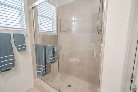 Bath - 20311 Amorette Ct, Saugus, CA 91350 photo 5 of 5