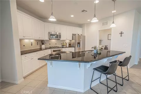 Kitchen - 20311 Amorette Ct, Saugus, CA 91350 photo 1 of 2
