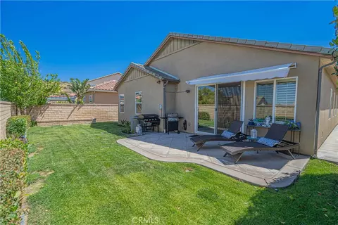 Exterior - 20311 Amorette Ct, Saugus, CA 91350 photo 3 of 5