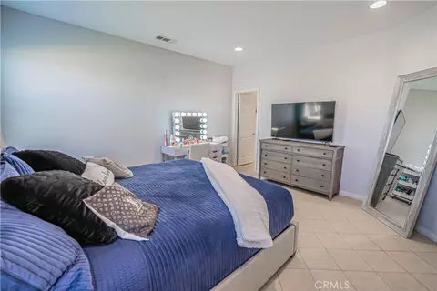 Bedroom - 20311 Amorette Ct, Saugus, CA 91350 photo 2 of 2