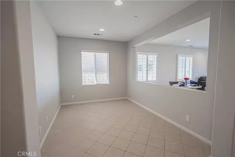 Entry Way - 20311 Amorette Ct, Saugus, CA 91350 photo 2 of 3