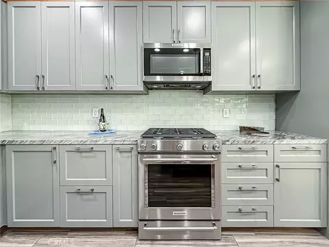 Kitchen - 4839 Elderberry, Moorpark, CA 93021 photo 6 of 7
