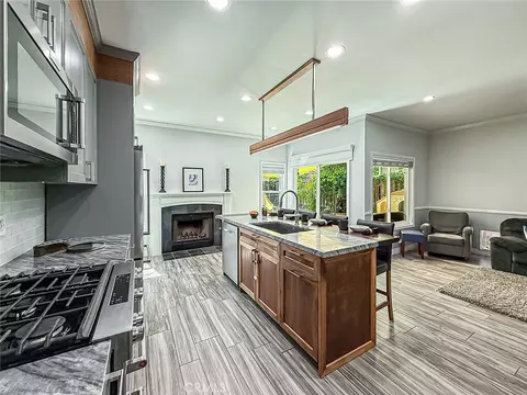 Kitchen - 4839 Elderberry, Moorpark, CA 93021 photo 7 of 7