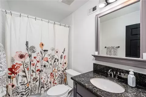 Bath - 1868 Cloud Ct, Simi Valley, CA 93065 photo 1 of 1