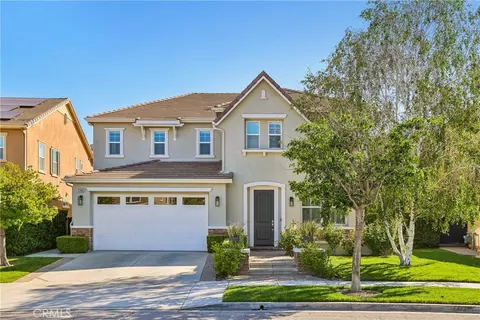 22462 Plantation Ct, Saugus, CA 91350