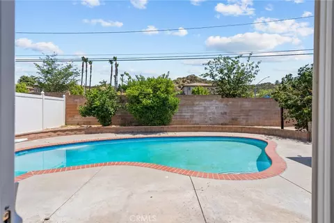 21124 Rosedell, Saugus, CA 91350