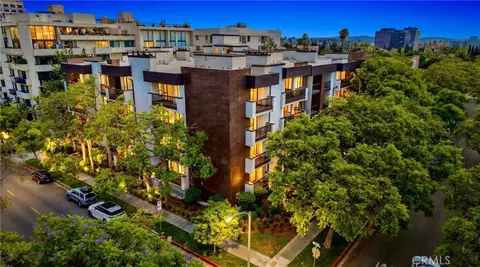 324 N Palm Dr #407, Beverly Hills, CA 90210