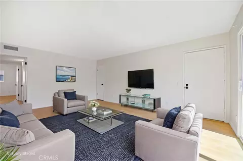 5055 Coldwater Canyon Ave #105, Sherman Oaks, CA 91423