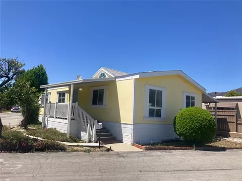 13120 Bradley Ave #50, Sylmar, CA 91342