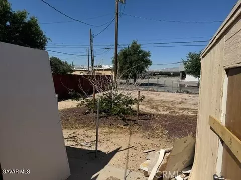 15957 K, Mojave, CA 93501 photo 18