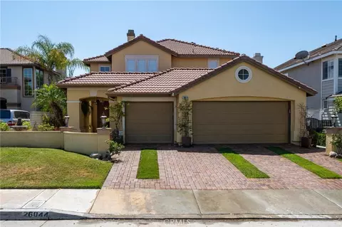 26044 Bates Pl, Stevenson Ranch, CA 91381