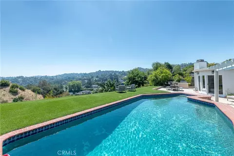 3666 Sapphire Dr, Encino, CA 91436