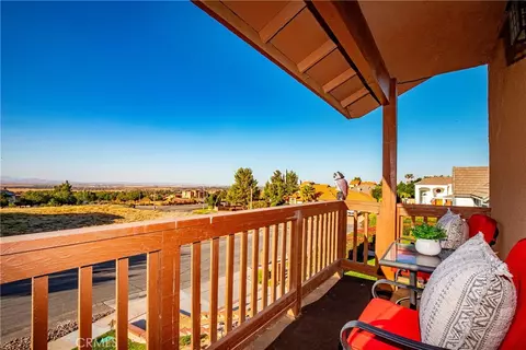 Exterior - 6716 Granada Dr, Palmdale, CA 93551 photo 10 of 18