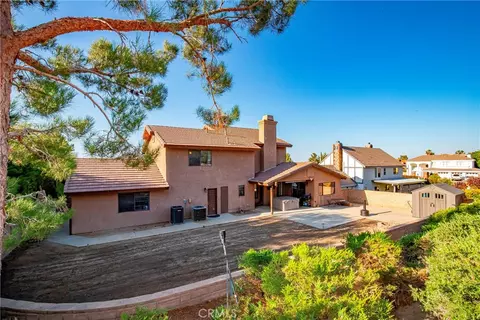 Exterior - 6716 Granada Dr, Palmdale, CA 93551 photo 15 of 18