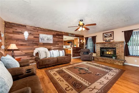 Living - 6716 Granada Dr, Palmdale, CA 93551 photo 3 of 3