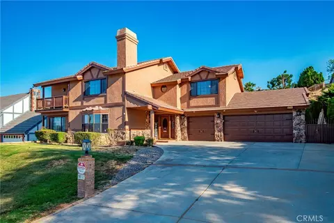 Exterior - 6716 Granada Dr, Palmdale, CA 93551 photo 6 of 18