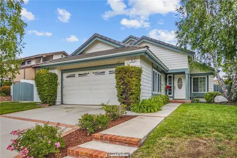 980 Witherspoon Dr, Thousand Oaks, CA 91360