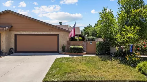 25556 Alicante, Valencia, CA 91355
