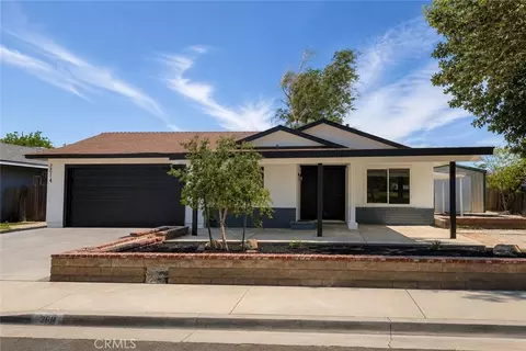 2611 W Avenue K6, Lancaster, CA 93536
