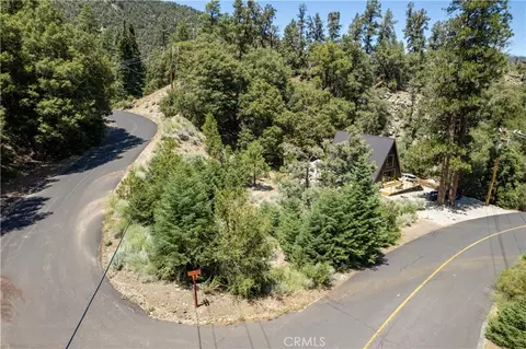 1213 Bernina Dr, Pine Mountain Club, CA 93222