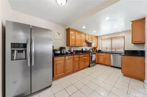 Kitchen - 6284 Corte Barata, Camarillo, CA 93012 photo 3 of 3