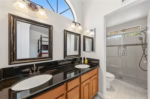 Bath - 6284 Corte Barata, Camarillo, CA 93012 photo 1 of 3