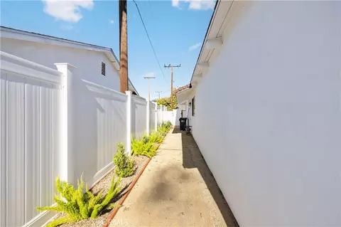 Exterior - 2886 Galena Ave, Simi Valley, CA 93065 photo 5 of 9