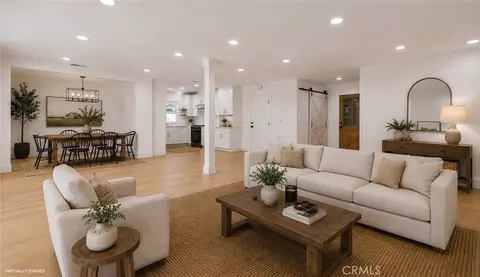 Living - 2886 Galena Ave, Simi Valley, CA 93065 photo 2 of 7