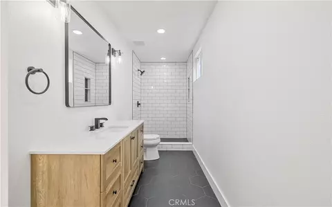 Bath - 2886 Galena Ave, Simi Valley, CA 93065 photo 2 of 4