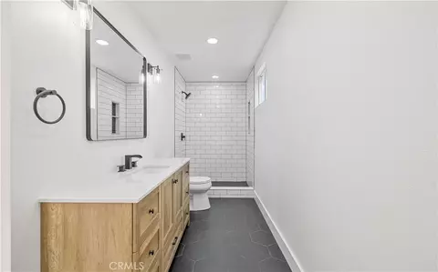 Bath - 2886 Galena Ave, Simi Valley, CA 93065 photo 3 of 5