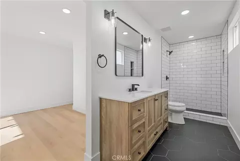 Bath - 2886 Galena Ave, Simi Valley, CA 93065 photo 1 of 4