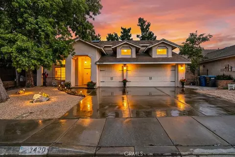 3420 Caspian Dr, Palmdale, CA 93551
