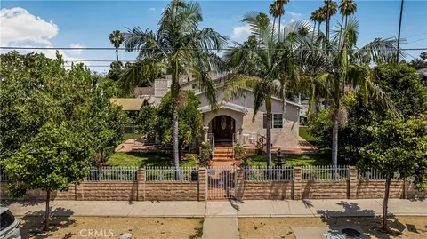 14305 Kittridge St, Van Nuys, CA 91405