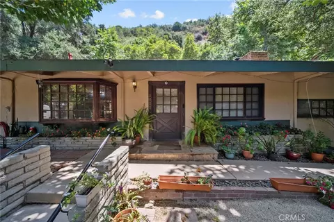 2900 Mandeville Cyn, Los Angeles, CA 90049