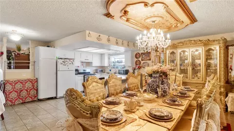 Dining - 1146 Chagal, Lancaster, CA 93535 photo 3 of 4