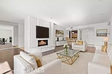 5330 Lindley #209, Encino, CA 91316